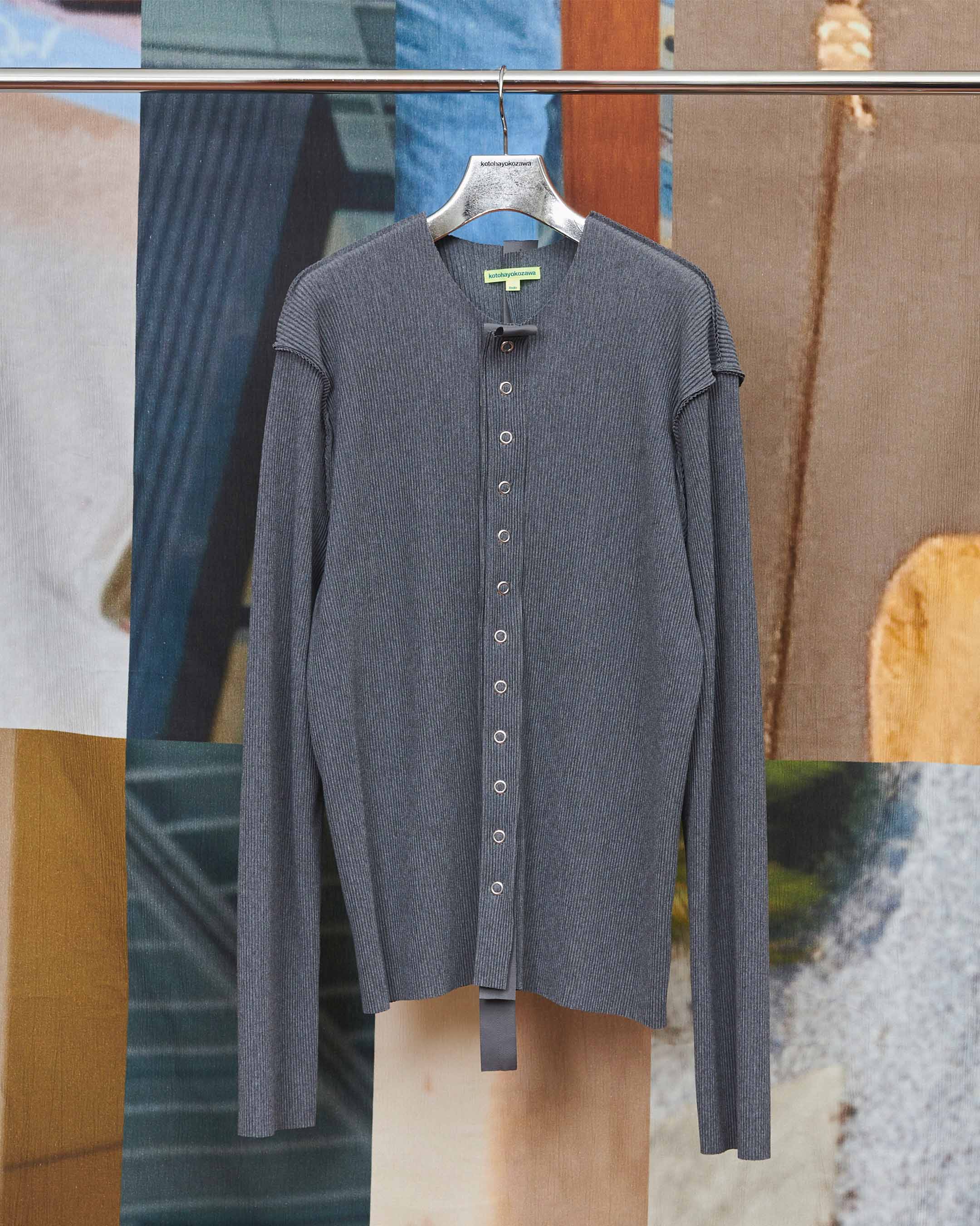 TDX6A-CRSP03〈CRISP SNAP CARDIGAN〉DARK SESAMI